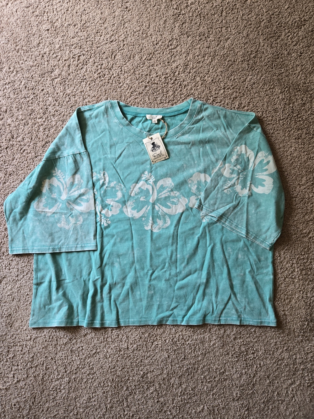NWT EASEL Turquoise Hibiscus Mineral Wash Oversized Tee L